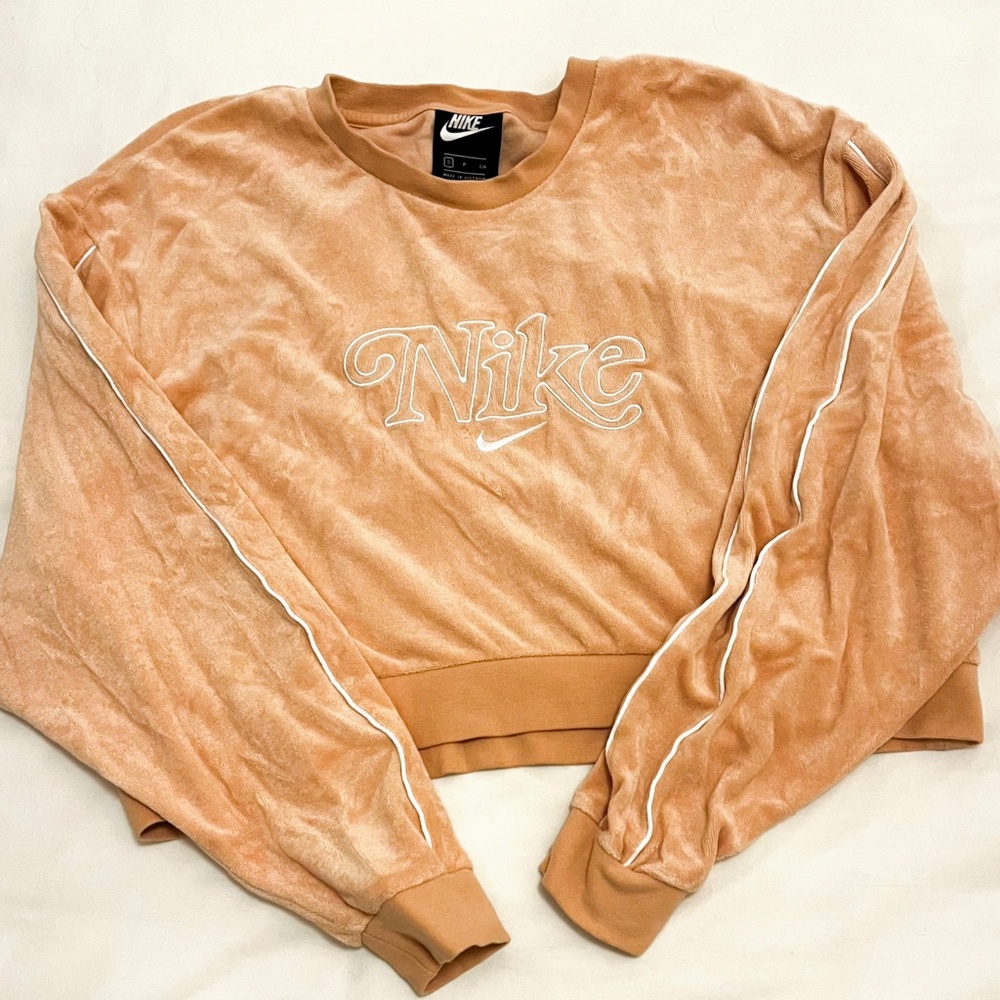 Nike | Retro Cropped Crew Neck